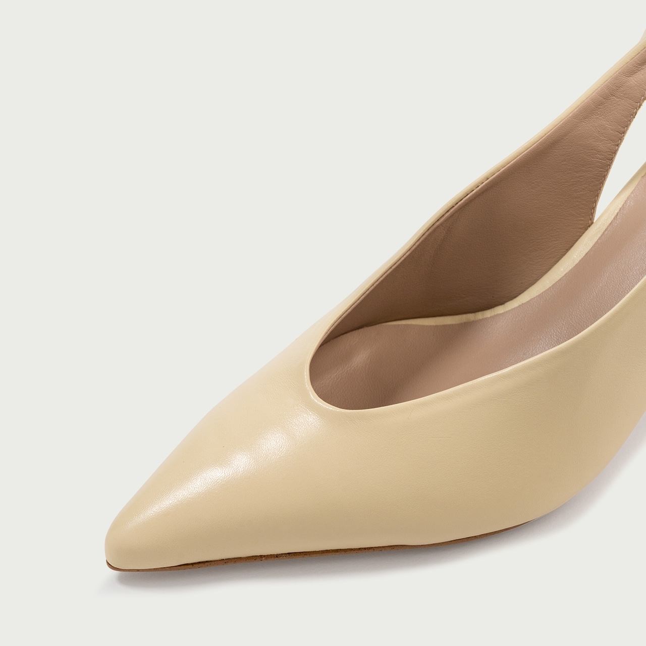 Pantofi decupați cu toc subțire galben deschis Antonella din piele naturală - Img 7