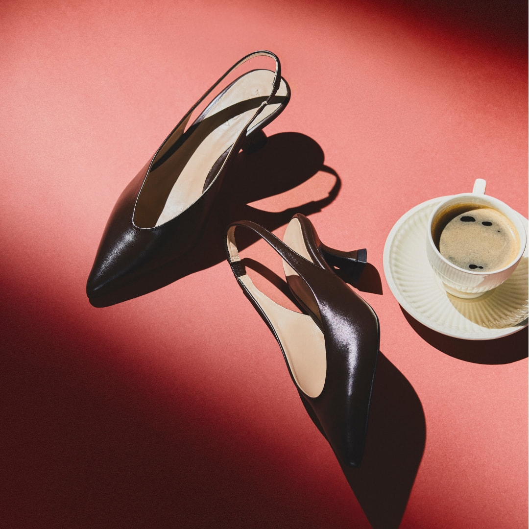 Pantofi decupați cu toc subțire maro ciocolatiu Antonella din piele naturală - Img 3