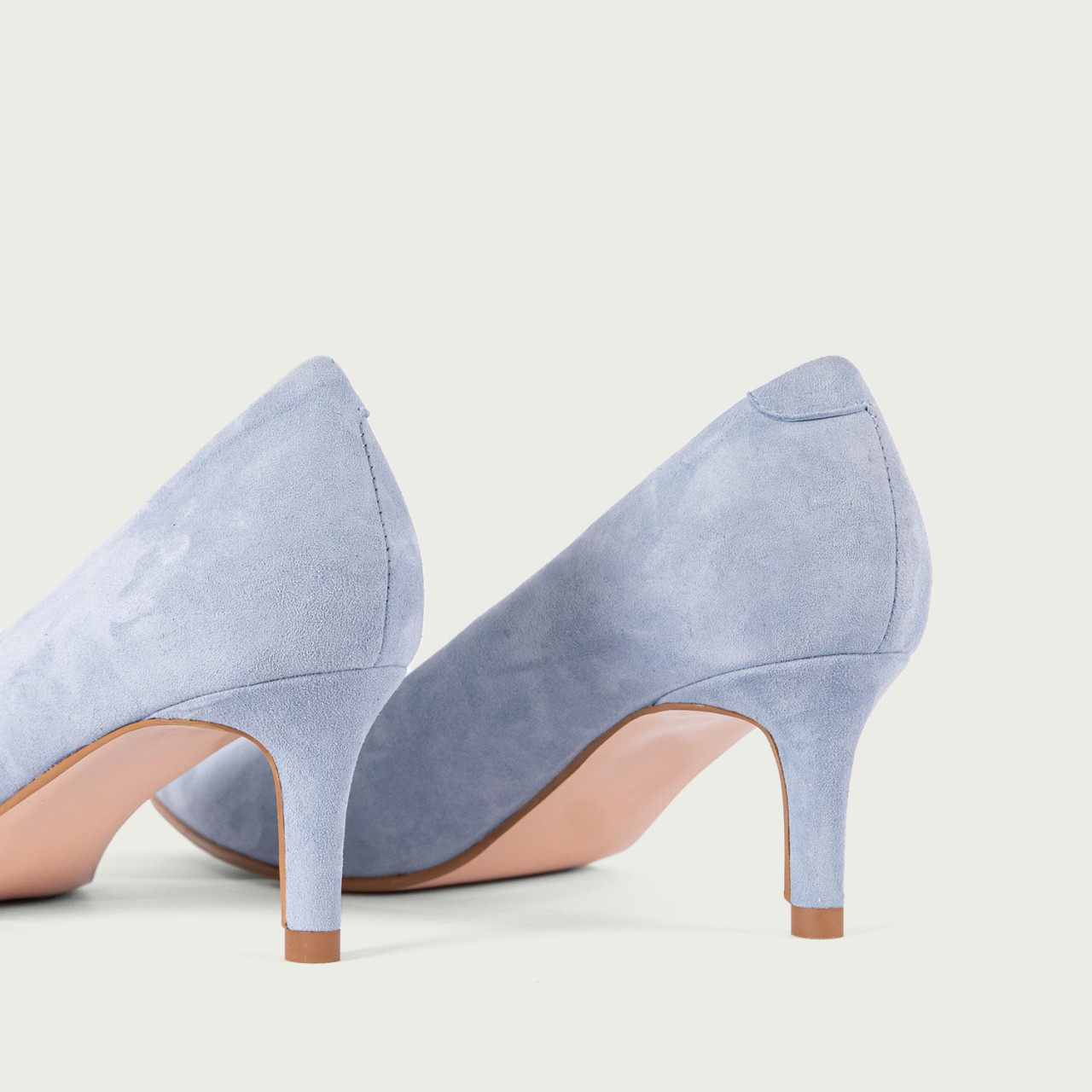 Pantofi stiletto baby blue cu toc subțire Julienne din piele întoarsă naturală - Img 5