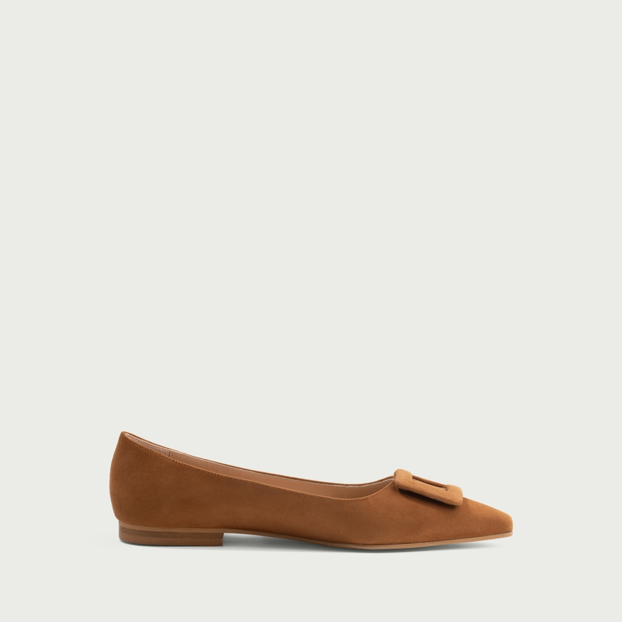 Balerini camel cu vârf ascuțit și accesoriu geometric Andia din piele întoarsă naturală - Img 7