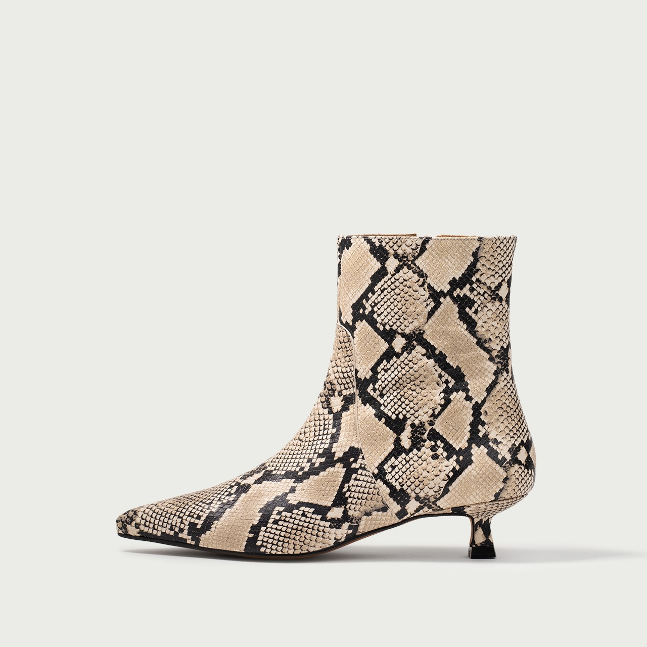 Botine cu toc mic Daria din piele naturalǎ snake print - Img 1