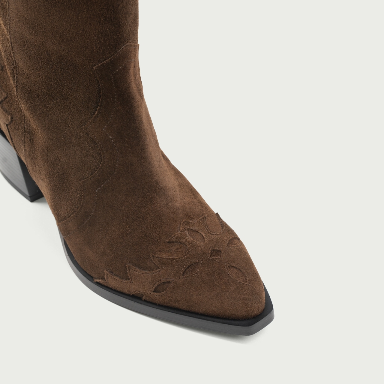 Cizme lungi maro ciocolatiu cu toc gros Camilla din piele întoarsă naturală - Img 4