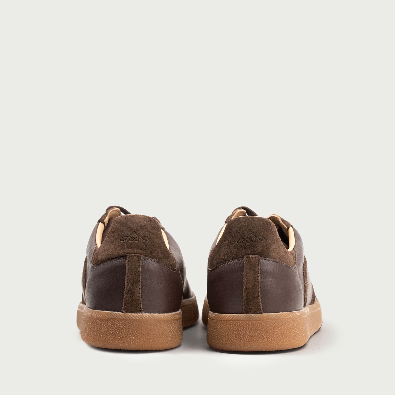 Pantofi sport ciocolatii Alma 002 din piele naturală - Img 7