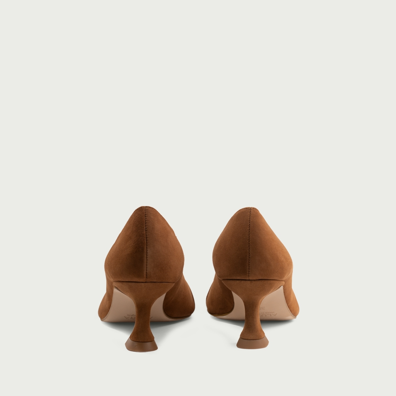 Pantofi stiletto camel cu accesoriu geometric Alana din piele întoarsă naturală - Img 5