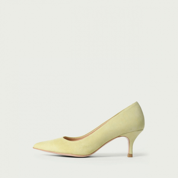 Pantofi stiletto galbeni Julie din piele întoarsă naturală cu toc mic