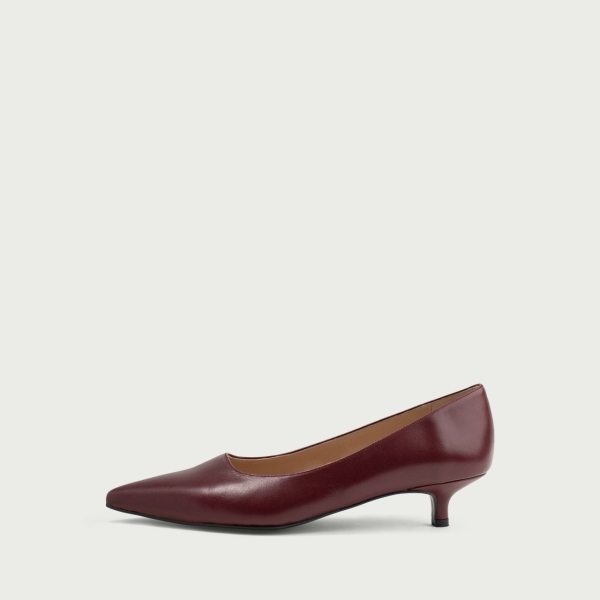 Pantofi bordo cu toc mic Anemona din piele naturalǎ