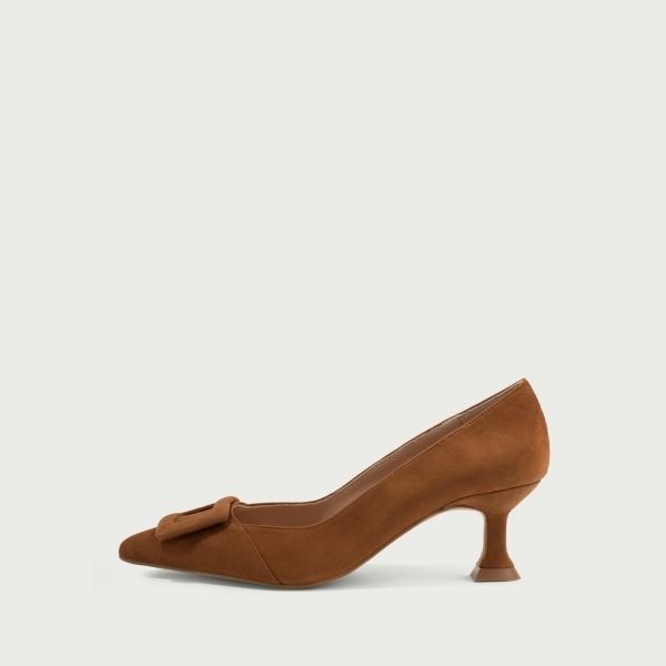 Pantofi stiletto camel cu accesoriu geometric Alana din piele întoarsă naturală