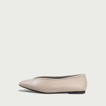 Balerini grej cu vârf pǎtrat Ivone din piele naturală