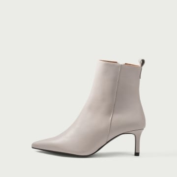 Botine gri deschis cu toc subțire Alicia din piele naturală