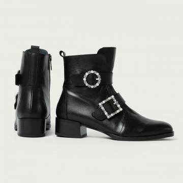 Cizme scurte negre Lee cu accesorii perle din piele naturală