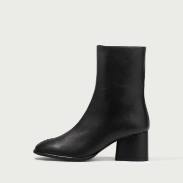 Botine negre cu vârf rotund și toc gros Celine din piele naturală