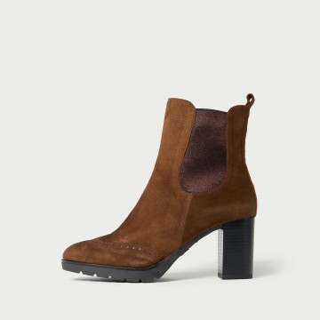 Botine damă din piele întoarsă naturală maro Rebecca cu toc gros