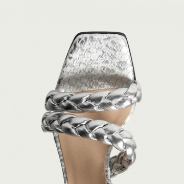 Sandale argintii cu toc Ayana din piele naturală cu print snake și baretă împletită