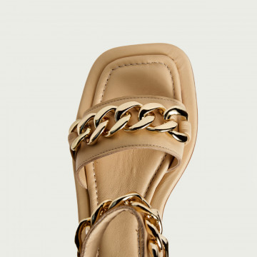 Sandale Tiffany bej cu lant auriu si fermoar