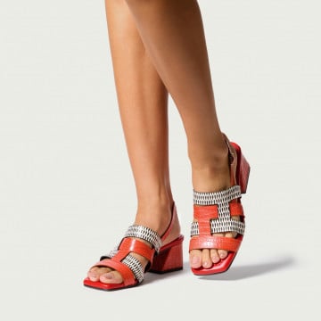 Sandale cu toc gros Thalia din piele naturală roșu cu pattern alb-negru