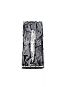 Pix metalic Gino Casti acoperit cu strasuri, prezentat in cutia cadou din carton dur cu atlas negru
