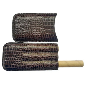 Etui trabucuri din piele naturală, design crocodil, capacitate 3 trabucuri, maro brun - Img 2