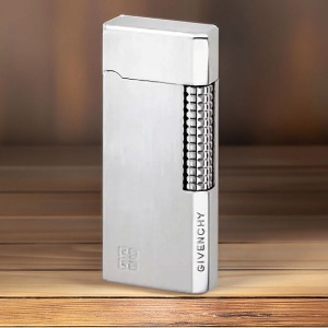 Brichetă de lux Givenchy 3011, finisaj argintiu, aprindere clasică cu piatră, made in Japan