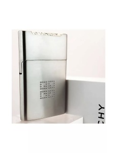 Brichetă de lux Givenchy 3307 argintie, vedere din profil, asezata pe cutia cadou, brand perforat pe partea frontala