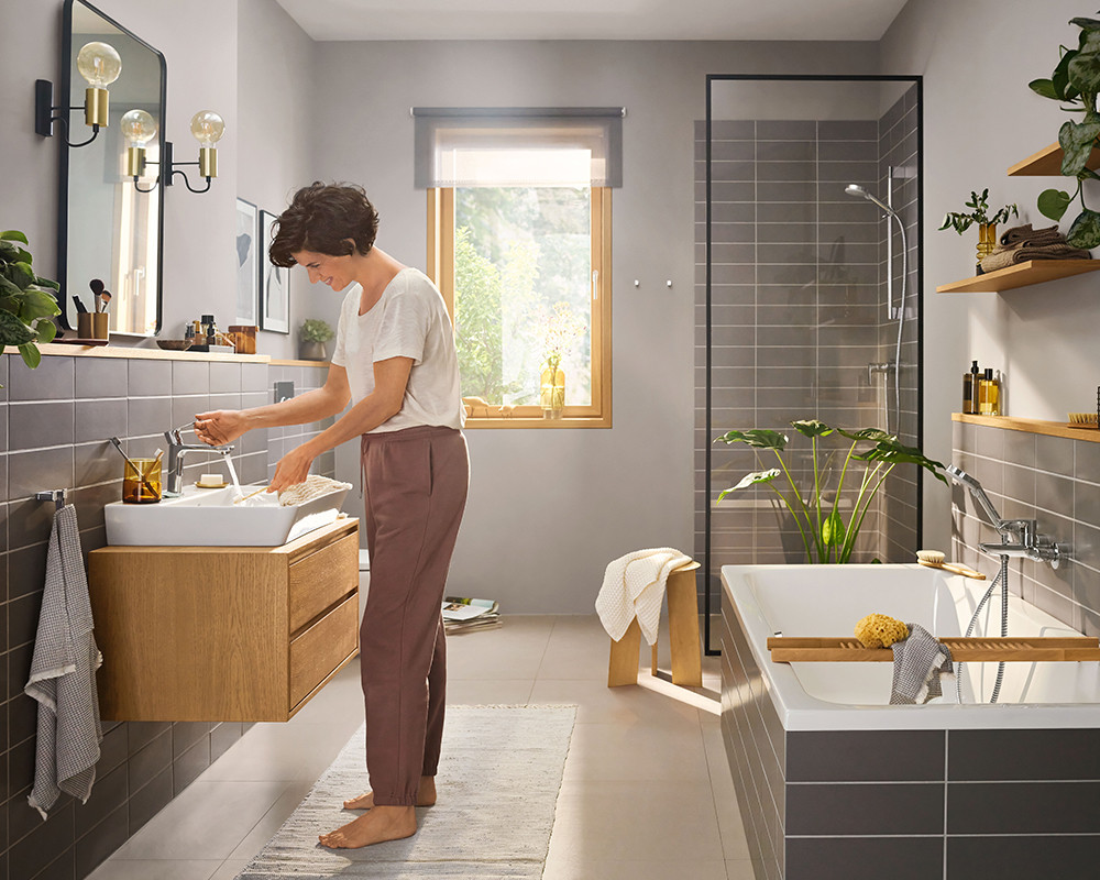 Bateriile Rebris de la Hansgrohe. De ce să consumi mai mult decât îți trebuie?