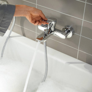 hansgrohe_rebris_E_baterie_cada_dus_crom_detaliu_e-baie.ro