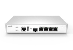 EnGenius Managed Desktop 5-port gateway Gateway with 1 x PoE+