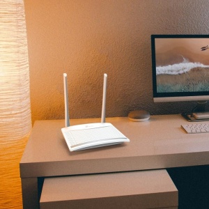 Router Wireless TP-Link N300Mbps, TL-WR820N V2; 2x 10/100Mbps LAN Ports, 1x 10/100Mbps WAN Port; 2x Fixed 5dBi Omni Directional Antennas; Standarde Wireless: Wi-Fi 4 IEEE 802.11n/b/g 2.4 GHz, N300 2.4 GHz: 300 Mbps (802.11n). - Img 8