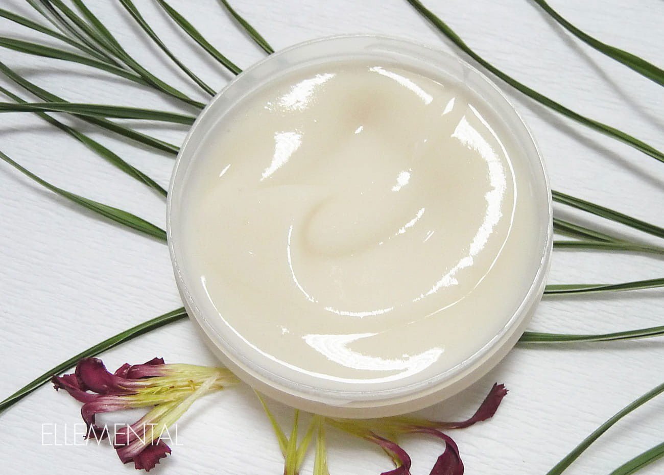 Cremă anti-aging, ten mixt, sensibil
