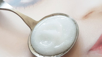 Oleo-gel exfoliant