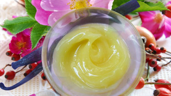 Cremă de ochi nutritivă, anti-aging