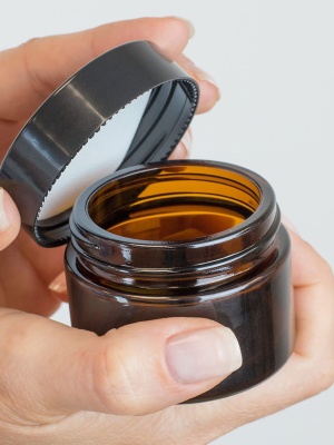 Borcan sticlă brună cu capac 50 ml - Img 3
