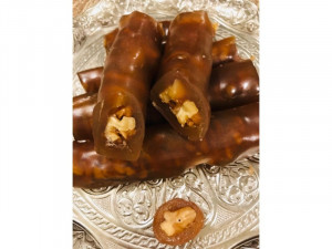 Deliciu libanez cu nuca si miere