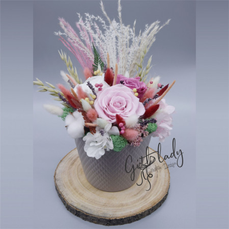 Aranjament floral in vas ceramic