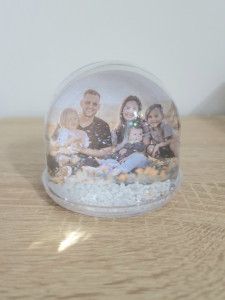 glob birou personalizat
