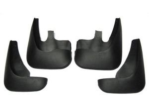Set 4 Aparatori Noroi Ford Focus 2004-2011