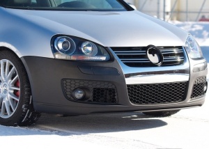 Grila Bara Fata Centrala Volkswagen Golf 5 GTI - Img 4