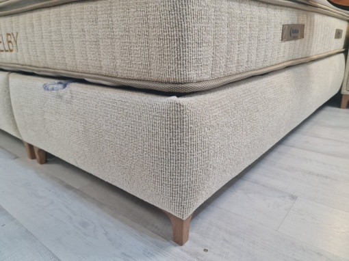 Set pat tapitat cu lada si saltea premium + 2 noptiere Shelby 160x200 cm - Img 6