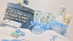 Set trusou personalizat prin broderie Ursulet in Balon cu aer cald - Img 2