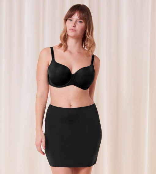 Jupă scurtă netedă antistatic, Triumph Body Make-Up Skirt 02