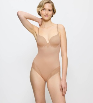 Body modelator cu armătură, invizibil sub haine, Triumph True Shape Sensation BSWP Bej