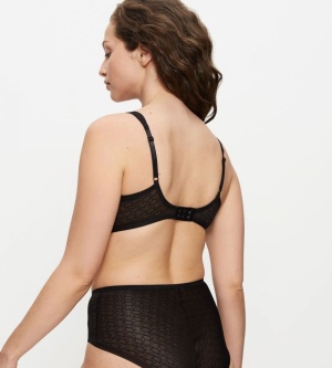 Sutien minimizer cu dantelă, Triumph Signature Sheer W01 Negru - Img 3