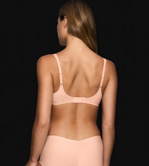 Sutien cu armătură inovatoare, Triumph Body Make-Up Illusion Balconette - Img 2