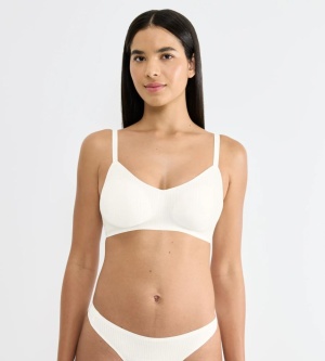 Sutien invizibil, fără armătură, Sloggi ZERO Feel Pure Soft bra Crem