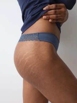 Chilot string cu acoperire medie, Triumph Pretty Modal String Albastru - Img 3