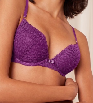 Triumph Aura Spotlight T WHU, Sutien push-up - Img 4