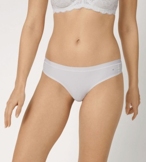 Triumph Smart Micro Brazilian String