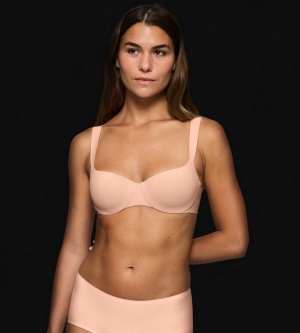 Sutien cu armătură inovatoare, Triumph Body Make-Up Illusion Balconette - Img 4