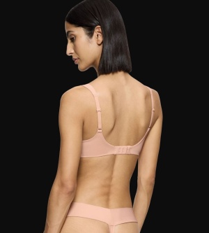 Sutien cu armătură inovatoare, Triumph Body Make-Up Illusion WP - Img 3
