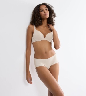 Chilot tip short neted, Triumph Body Make-Up Illusion Shorty Bej - Img 4
