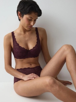 Sutien cu armătură și cupe buretate, Triumph Amourette WHP Bordo - Img 4
